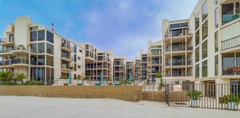 Sanderling Condominiums, 1145 Pacific Beach Drive, San Diego
